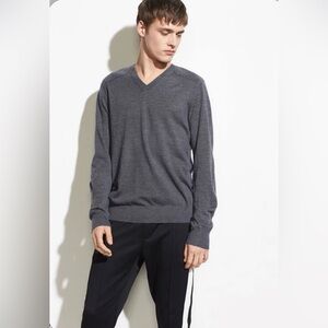 Vince | Gray Wool Elbow Patch V-neck Sweater Sz L